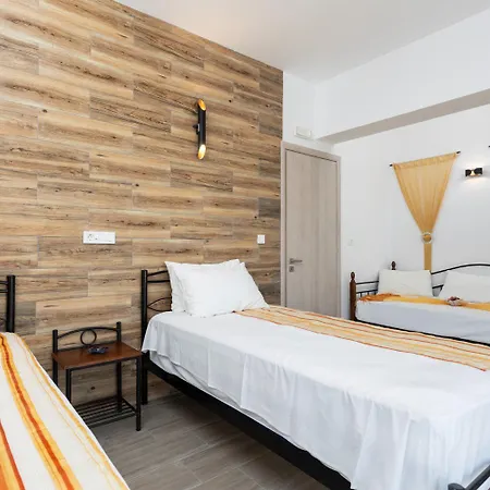 Villa Livis 2 *