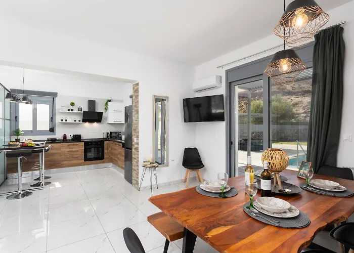 Livis 2 كوتاري